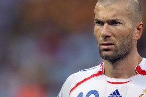 今日英雄联盟赛事盘口预测推荐，今日英雄联盟赛事直播