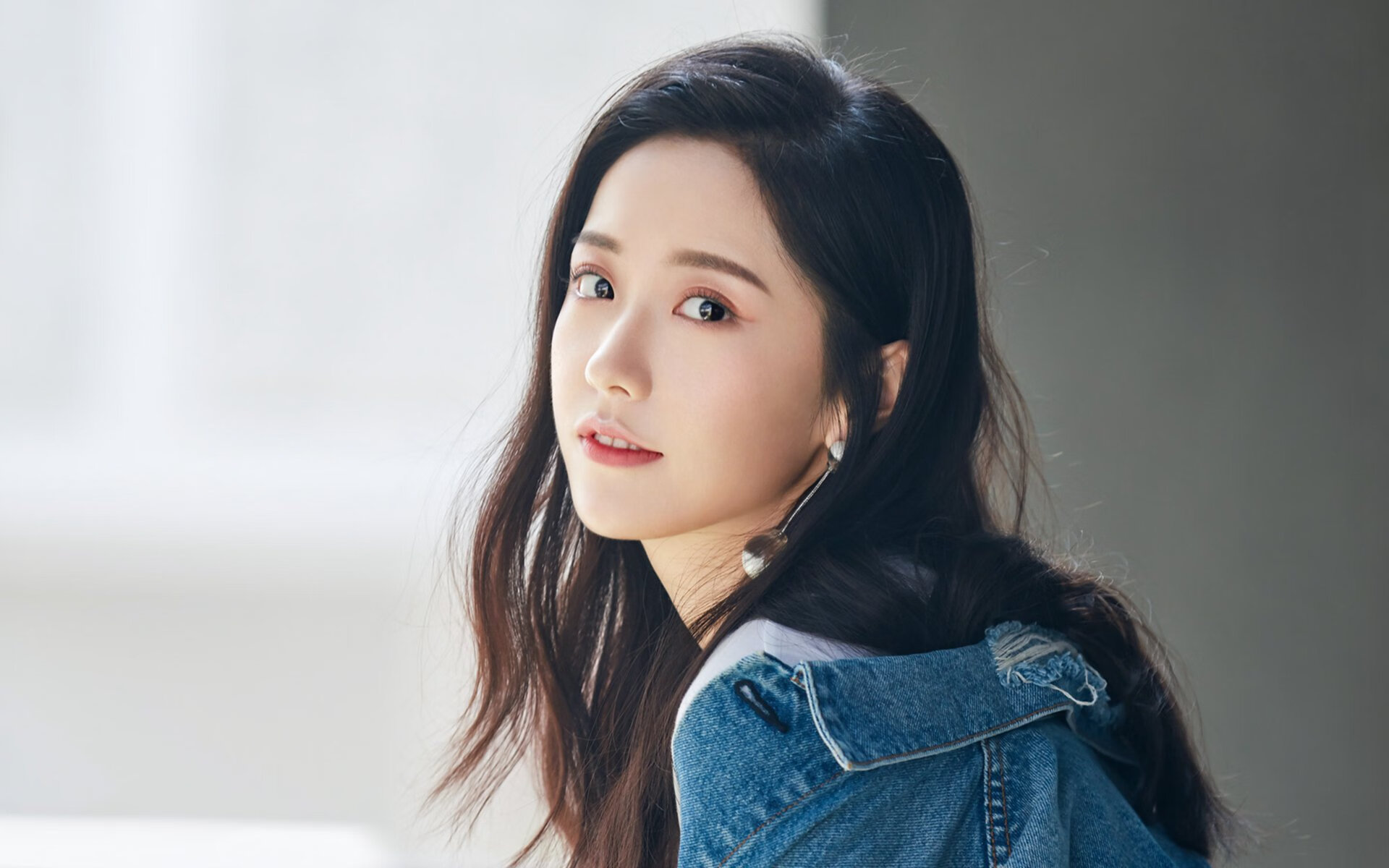 中国男篮全队积极参与战术执行分析，中国男篮最新的道具