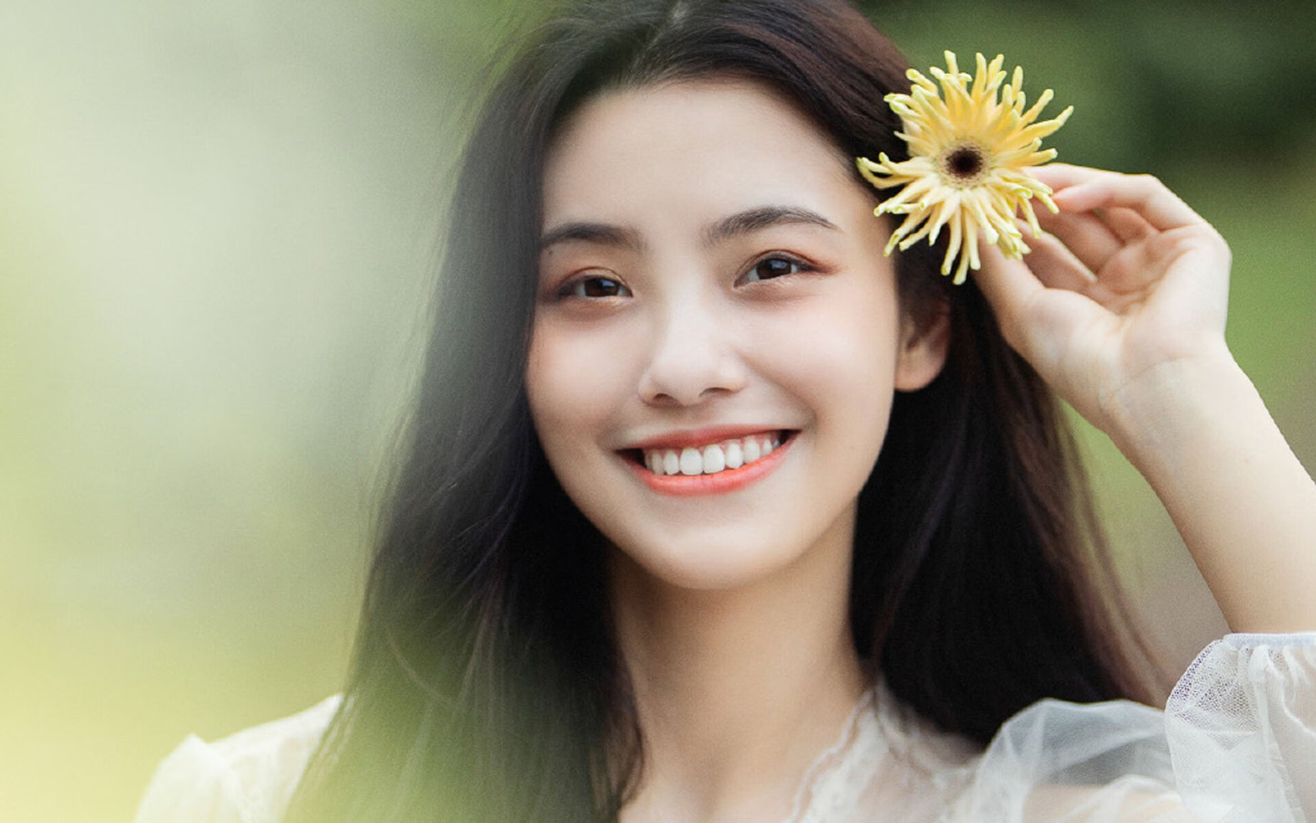 球员在国际舞台上完成个人里程碑庆祝仪式