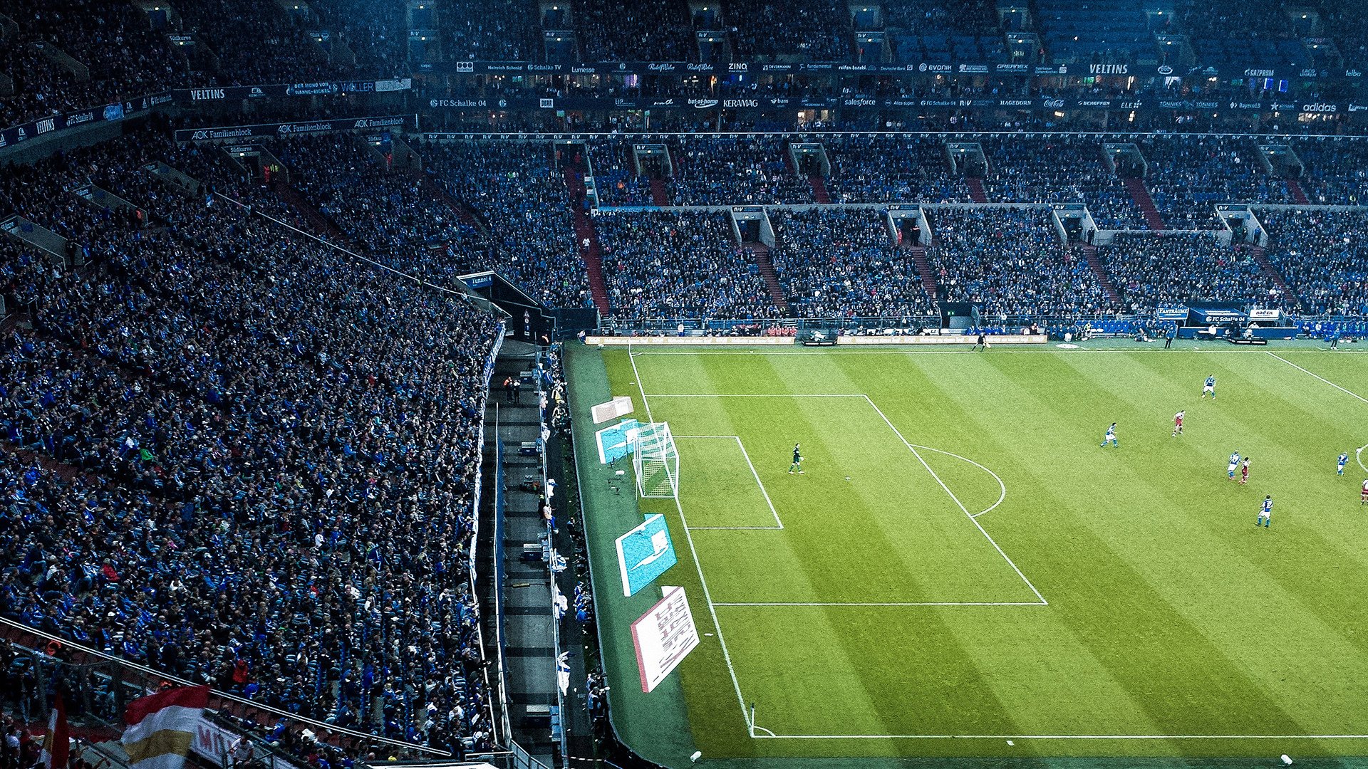 爱游戏综合娱乐-“胡利安·门德斯的球场领导力,塑造阿根廷美洲狮队的未来蓝图”